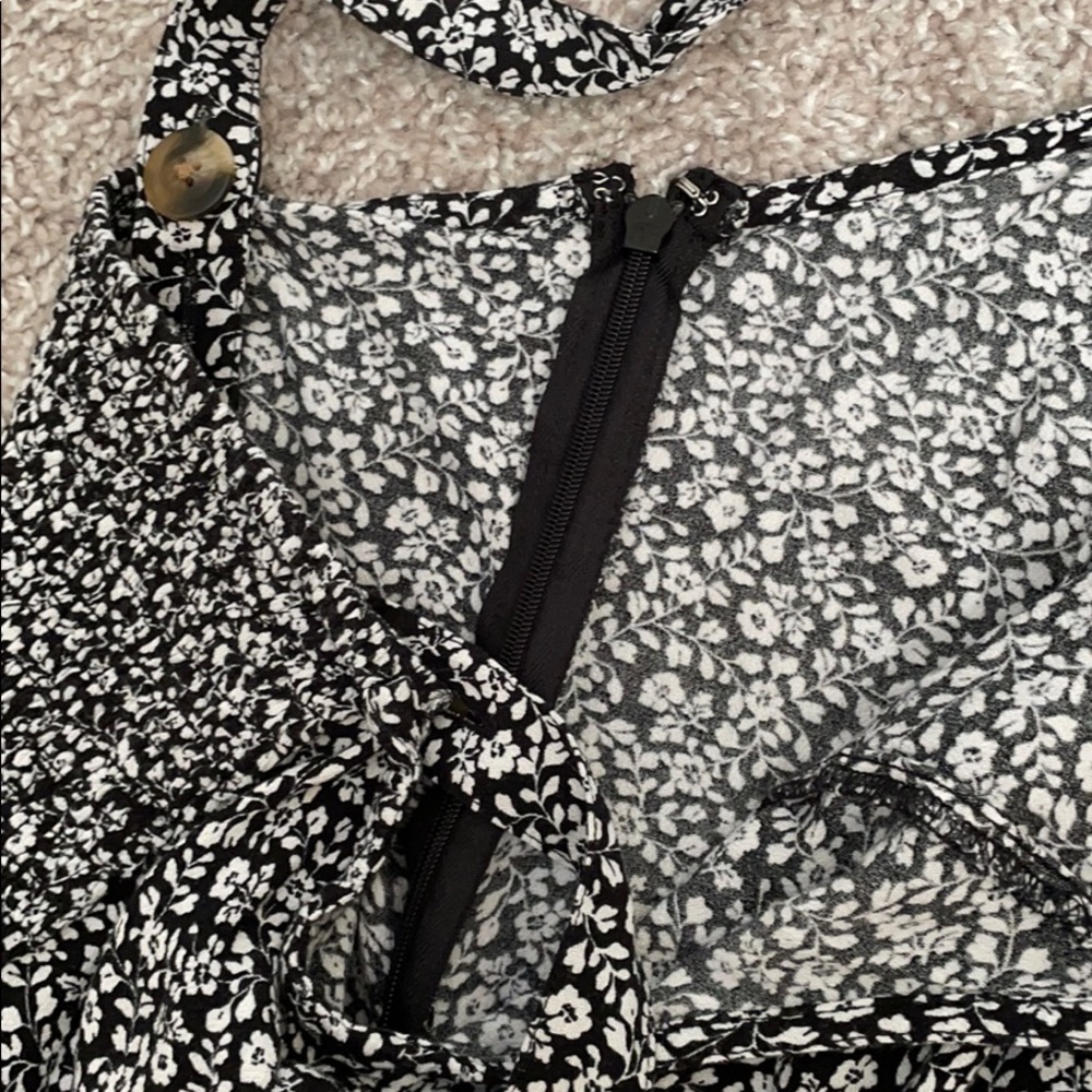 American Eagle romper - Picture 5 of 5